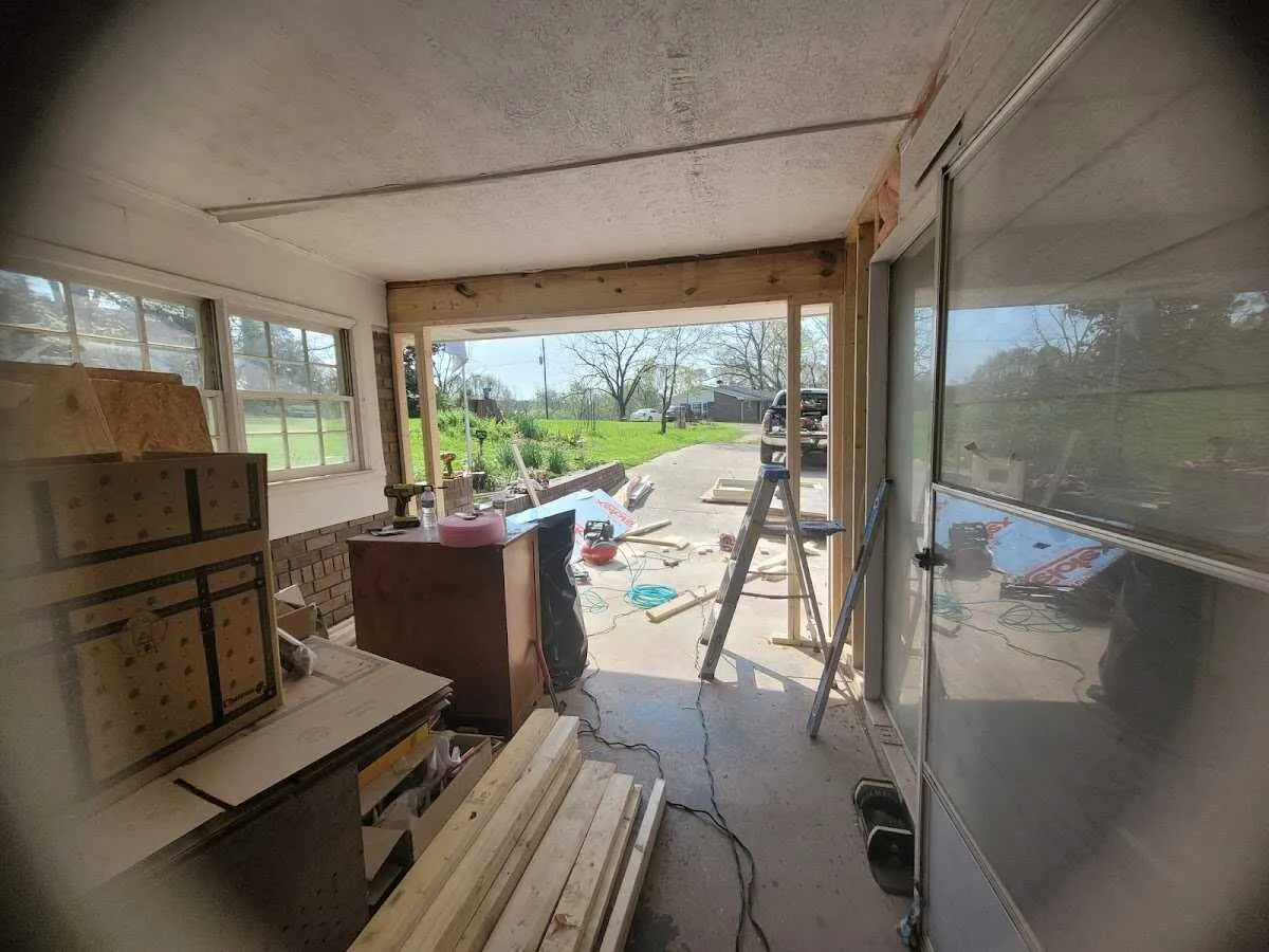 Air movers and dehumidifier for Water Mitigation Services in Ferry Pass